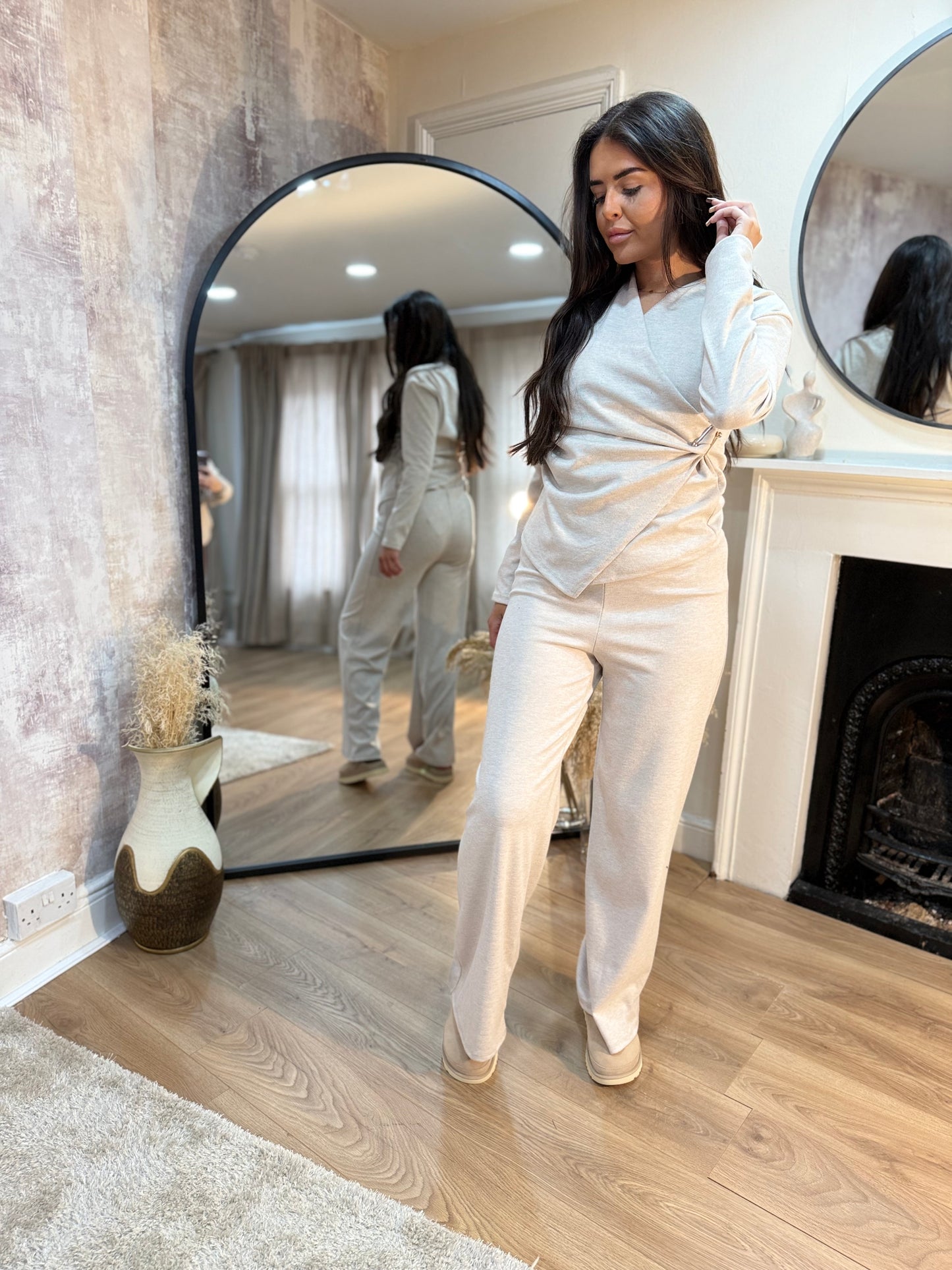 ‘LARA’ Drape loungewear sets