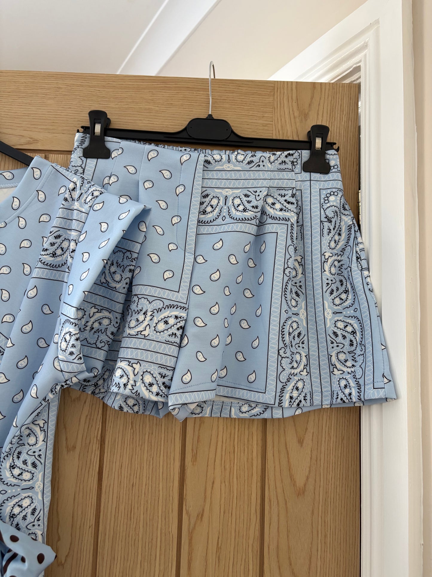 Scarf print shorts sets