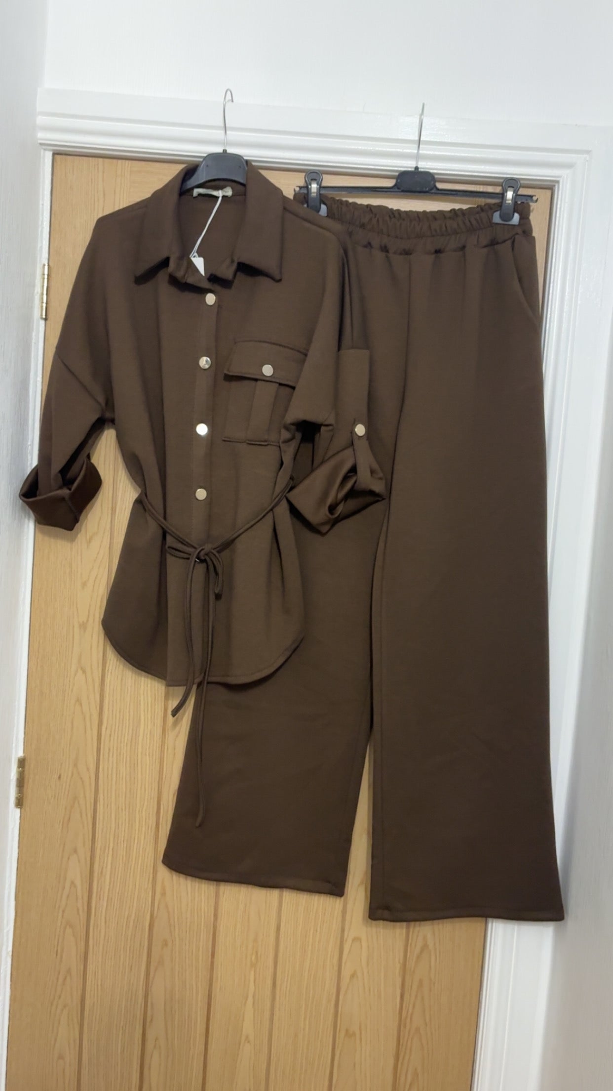 ‘Sophia’ Two-Piece Tailored Co-Ord Set – Chocolate Brown