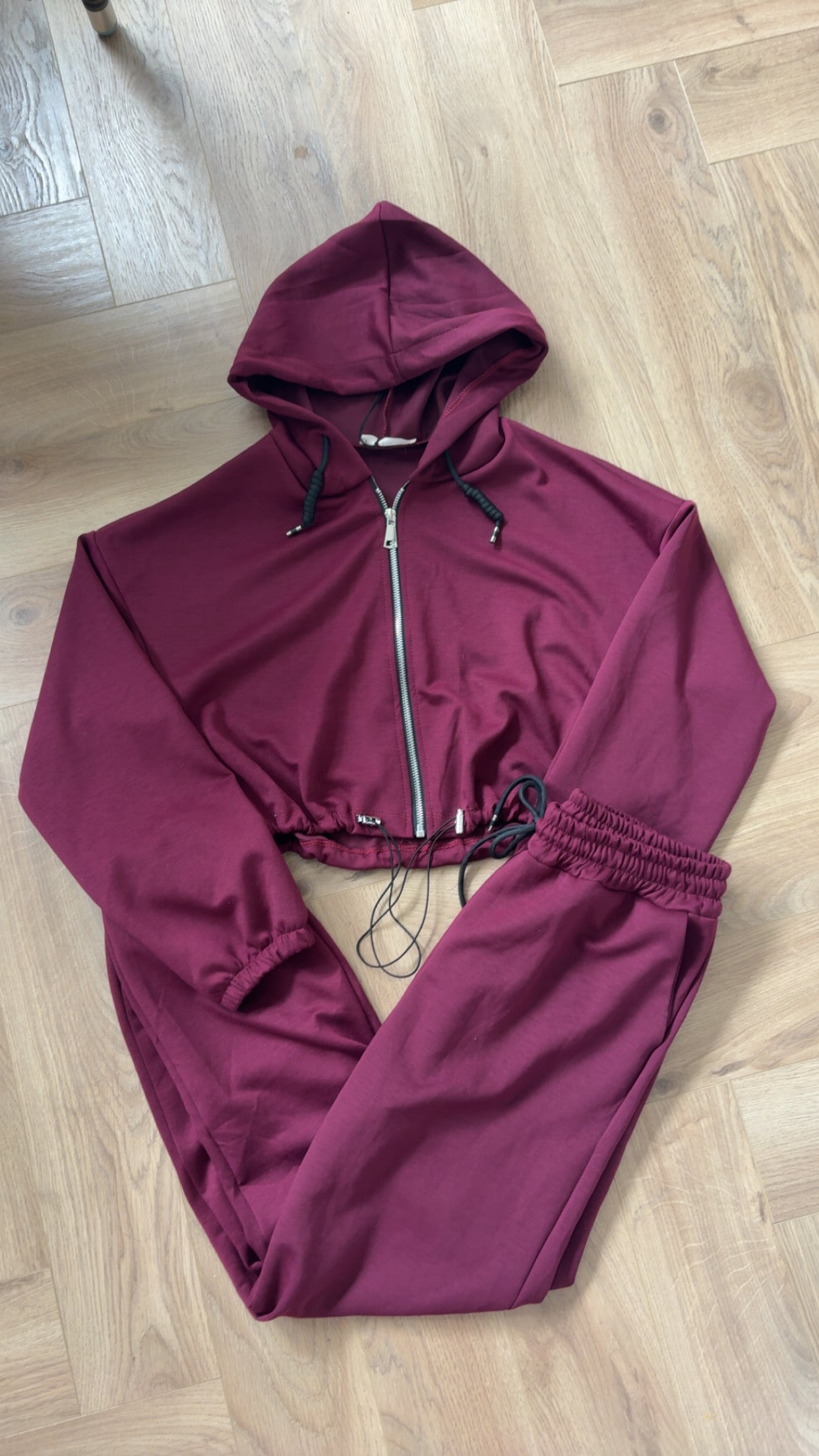 ‘LOLA’ cropped zip up tracksuit