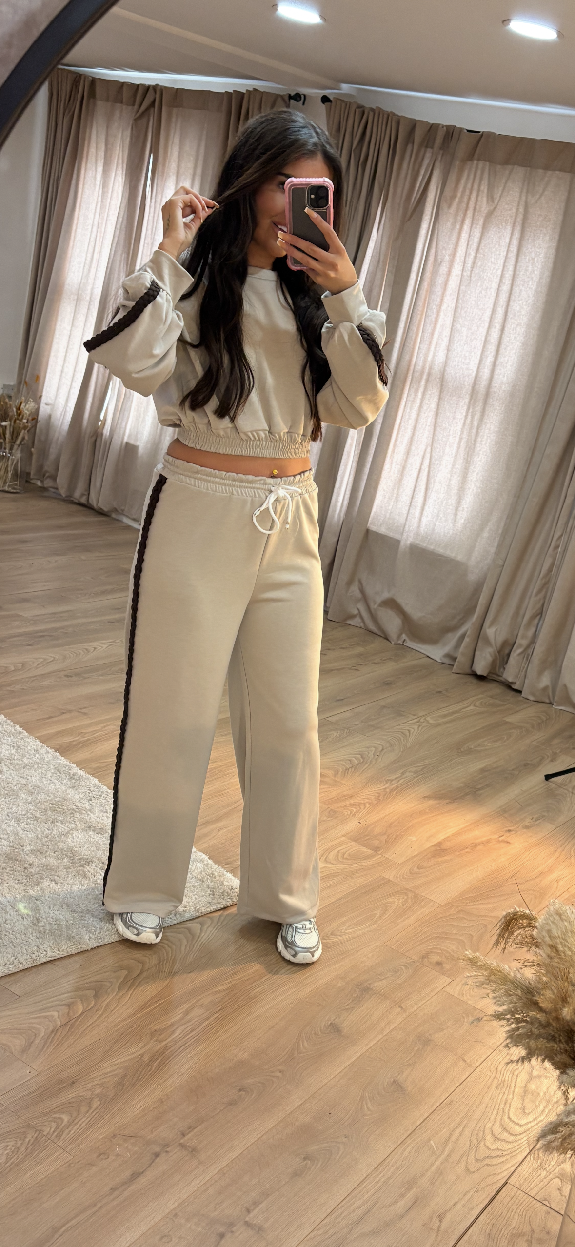 ‘TAYLOR’ Beige Set