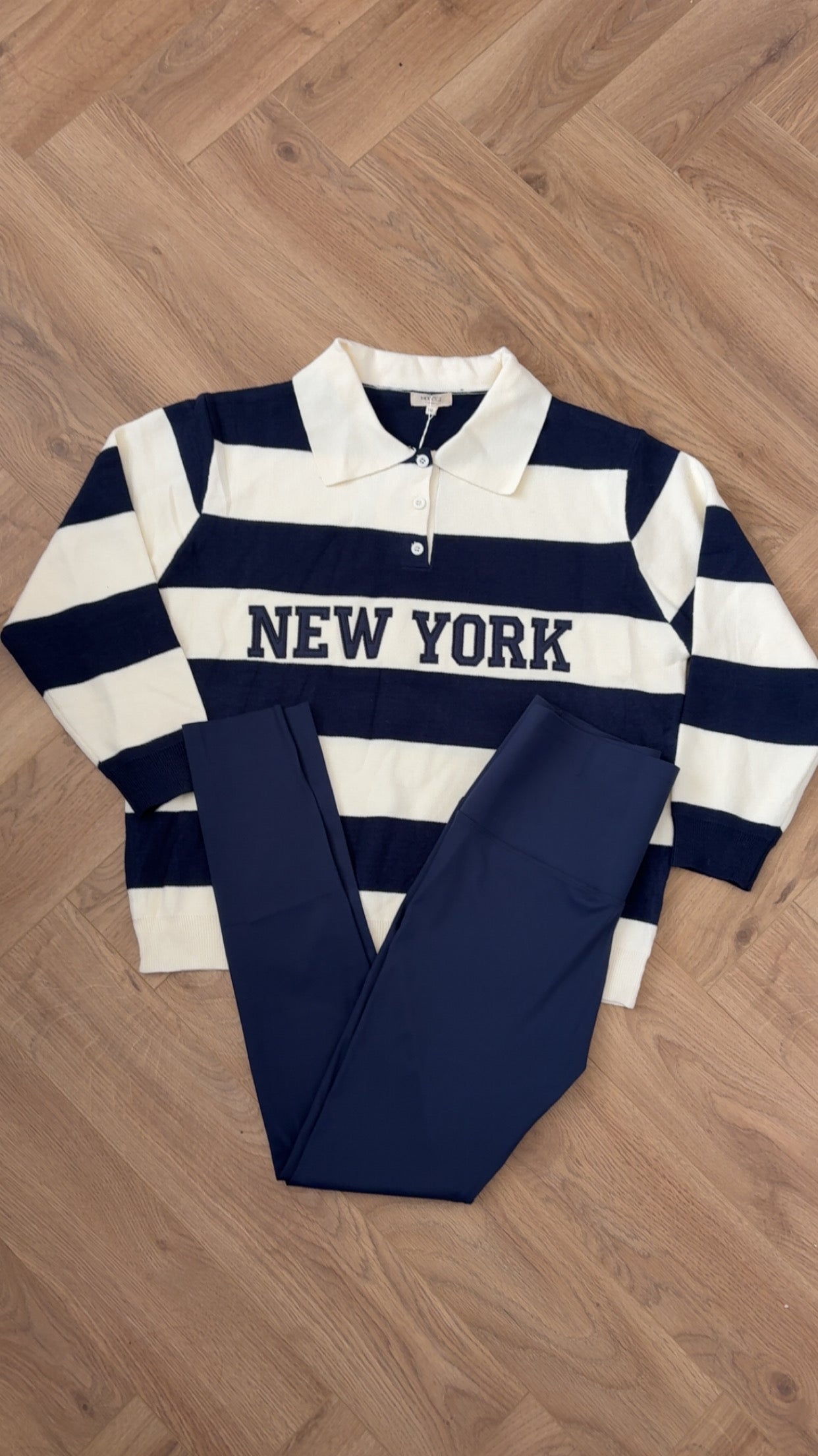 New York Slogan Collar Sweatshirt